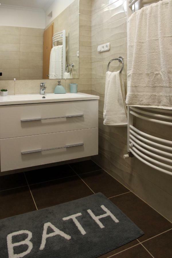 Aqua City Apartman Hajdúszoboszló Esterno foto